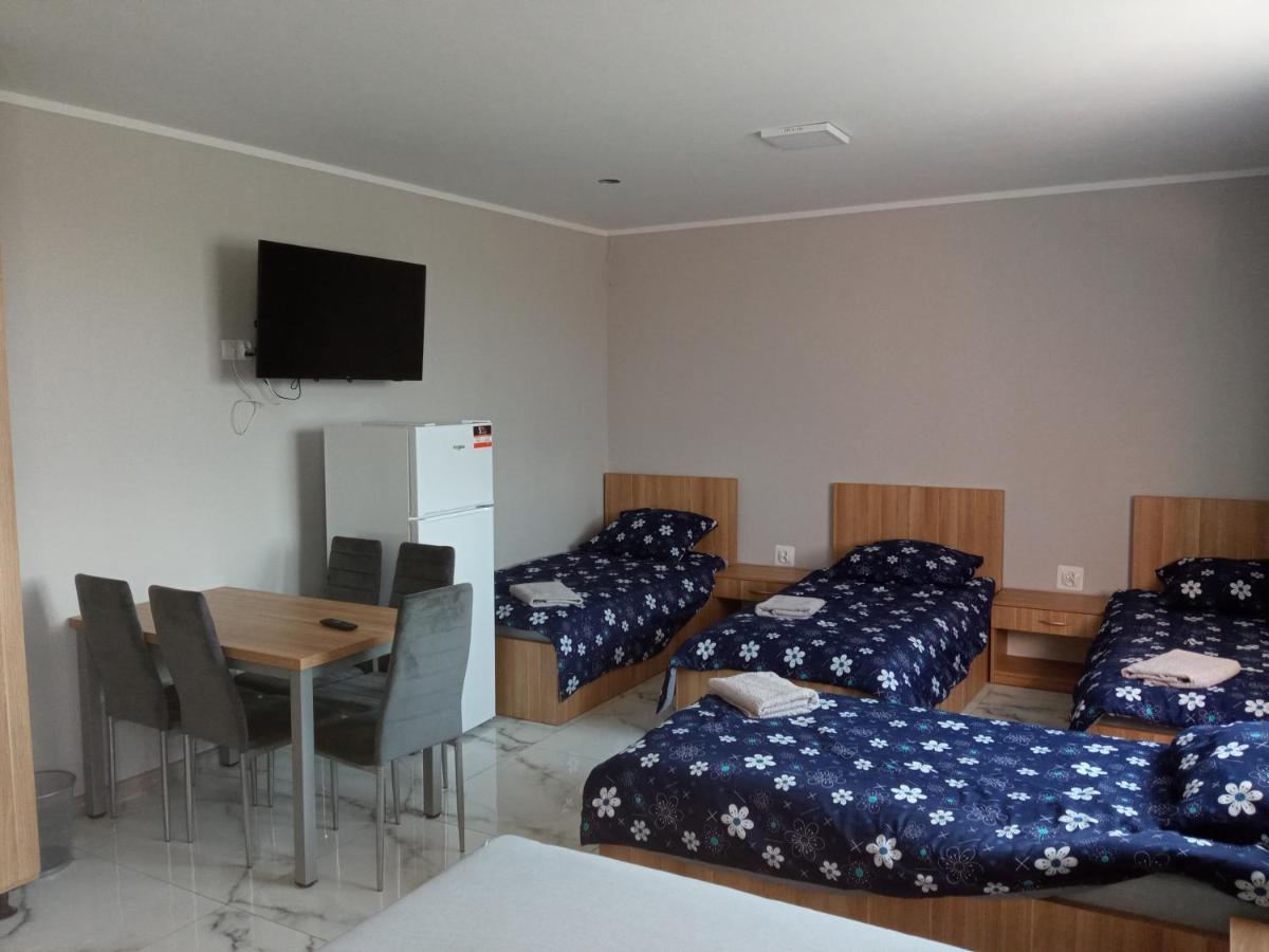 Czerwony Szafir Grodzisk Hostel Grodzisk Mazowiecki Kültér fotó