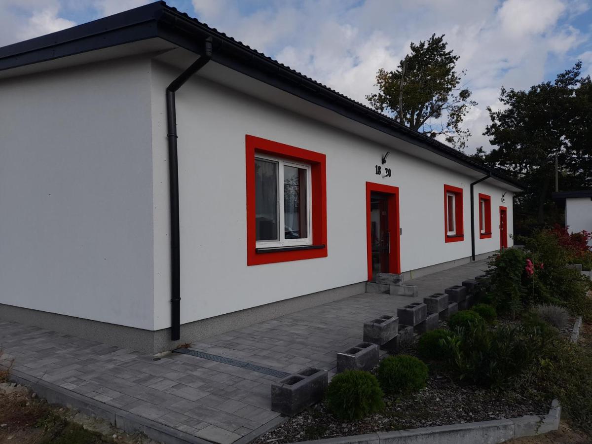 Czerwony Szafir Grodzisk Hostel Grodzisk Mazowiecki Kültér fotó